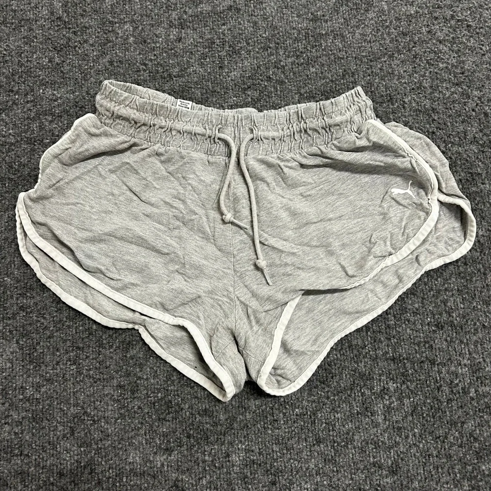 Puma Athletic Shorts Womens Size S Grey Dolphin Contrast Trim Lounge Gym Sporty
